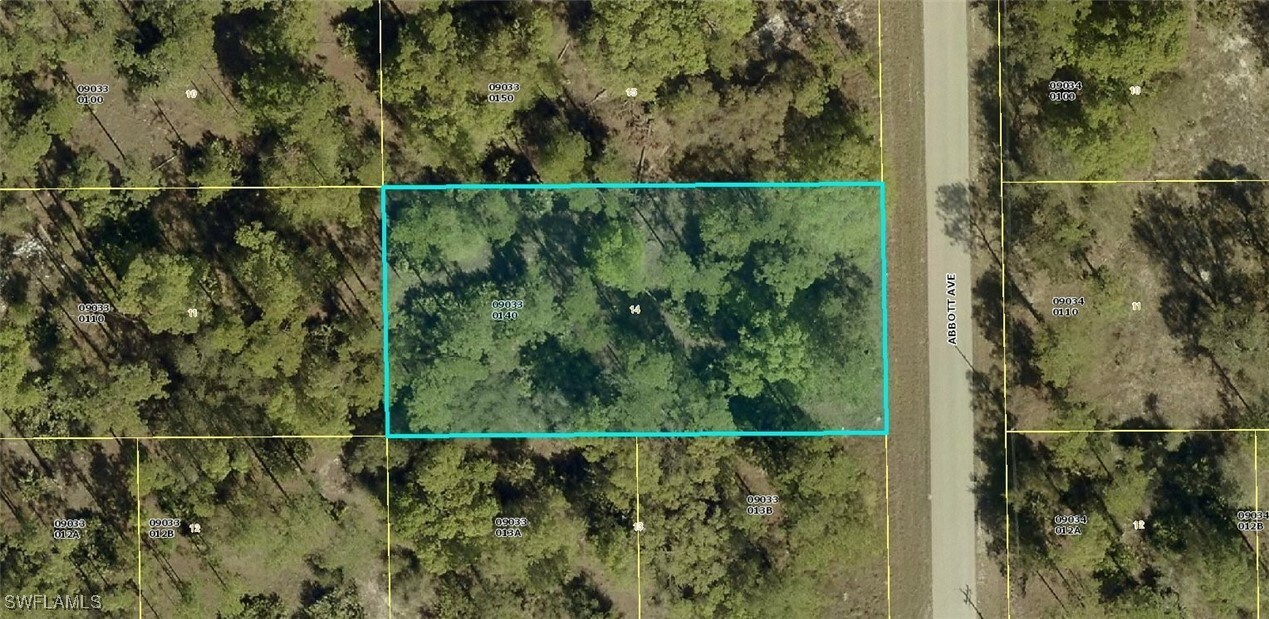 Property Photo:  1003 Abbott Avenue  FL 33972 