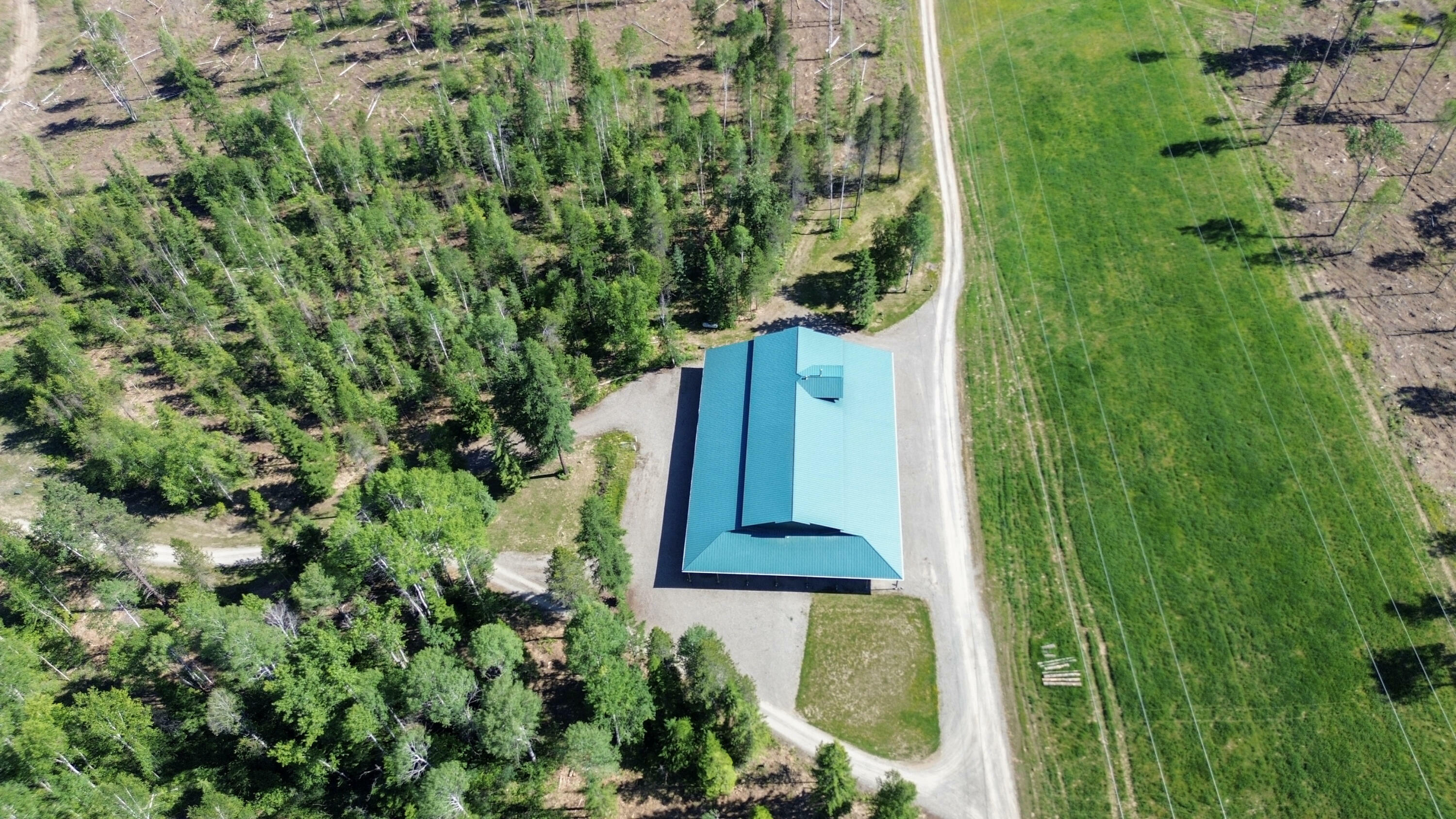 Property Photo: 393958 Highway 20 WA 99119
