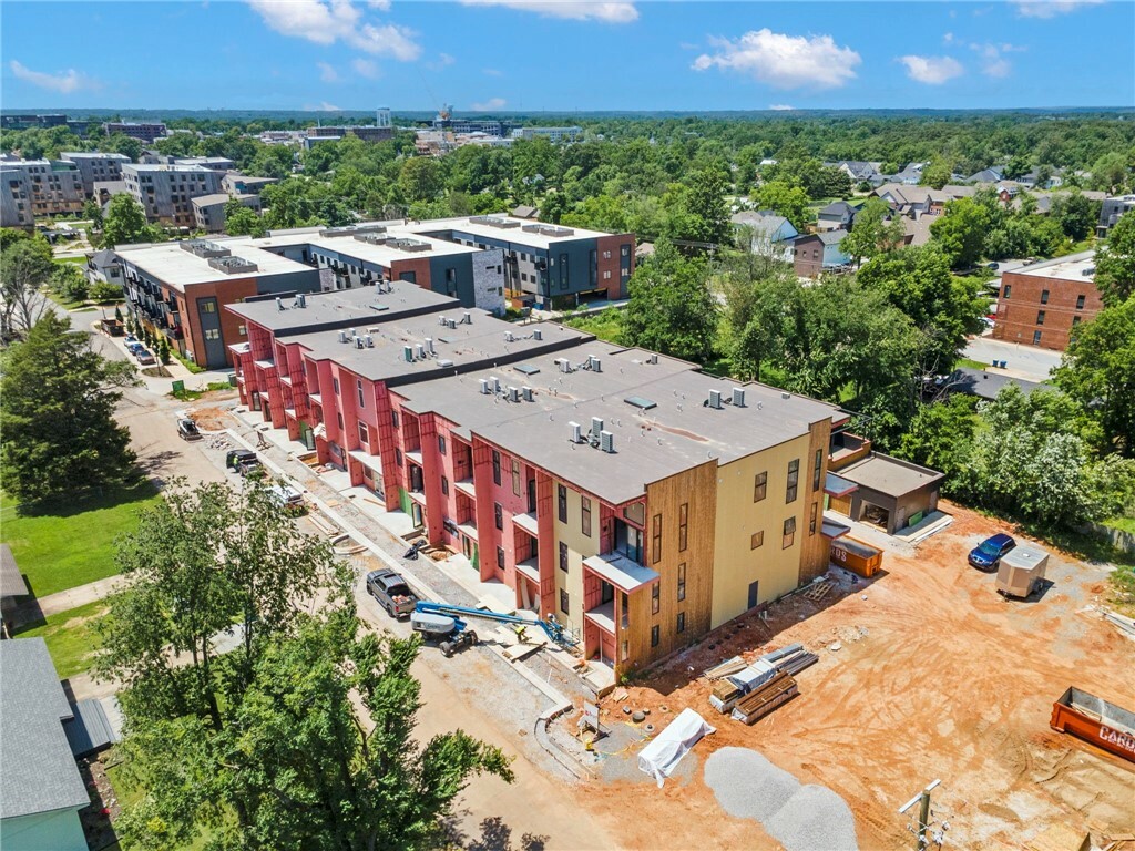 Property Photo: 905 SE 4th Street 309 AR 72712