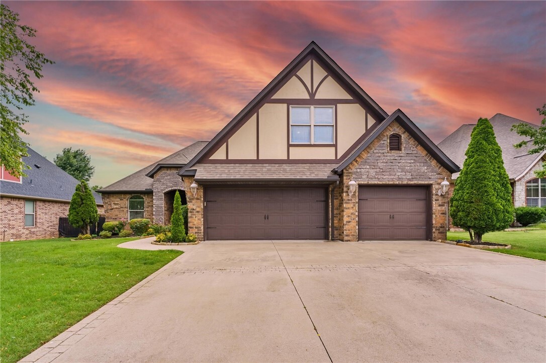 Property Photo: 6511 Coat Bridge AR 72758