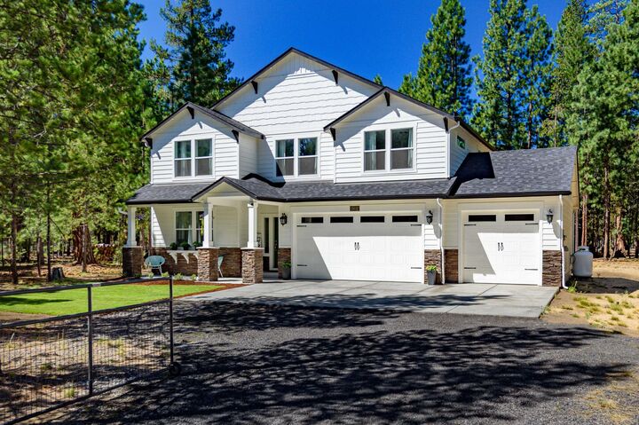 15032 Green Heart  La Pine OR 97739 photo