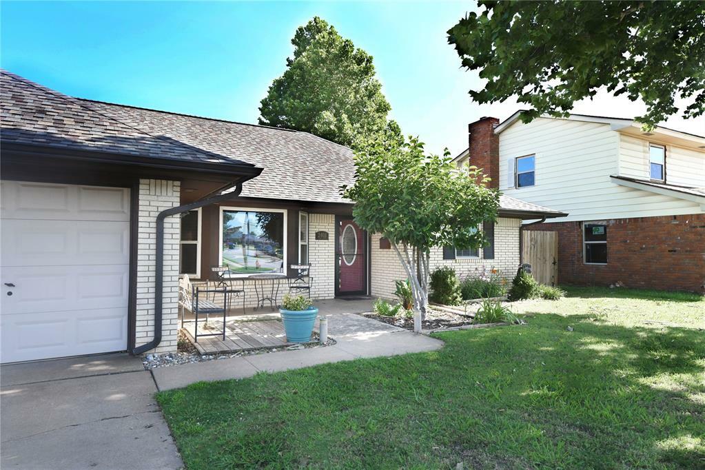 Property Photo: 2401 Flair Drive OK 73159