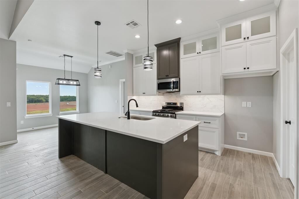 Property Photo: 41364 Hazel Dell Road OK 74804