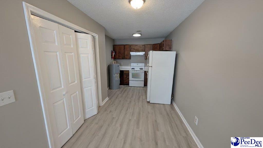 Property Photo: 700 E4 Clement Street SC 29501
