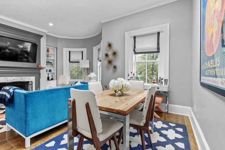 Property Photo: 19 Greenwich Park 5 MA 02118