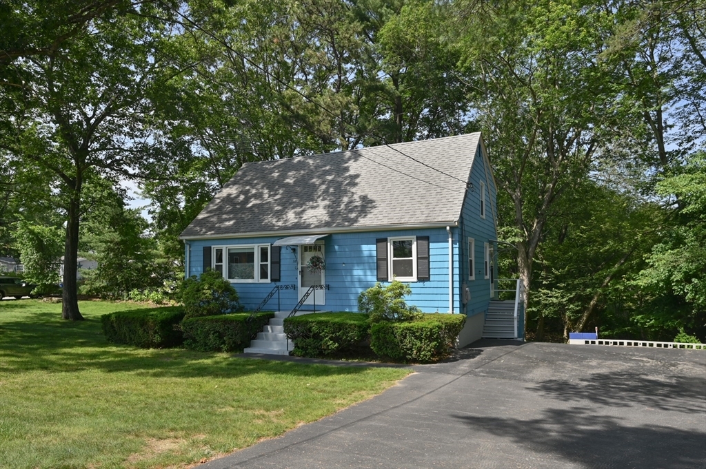 Property Photo: 58 Oak St MA 01862