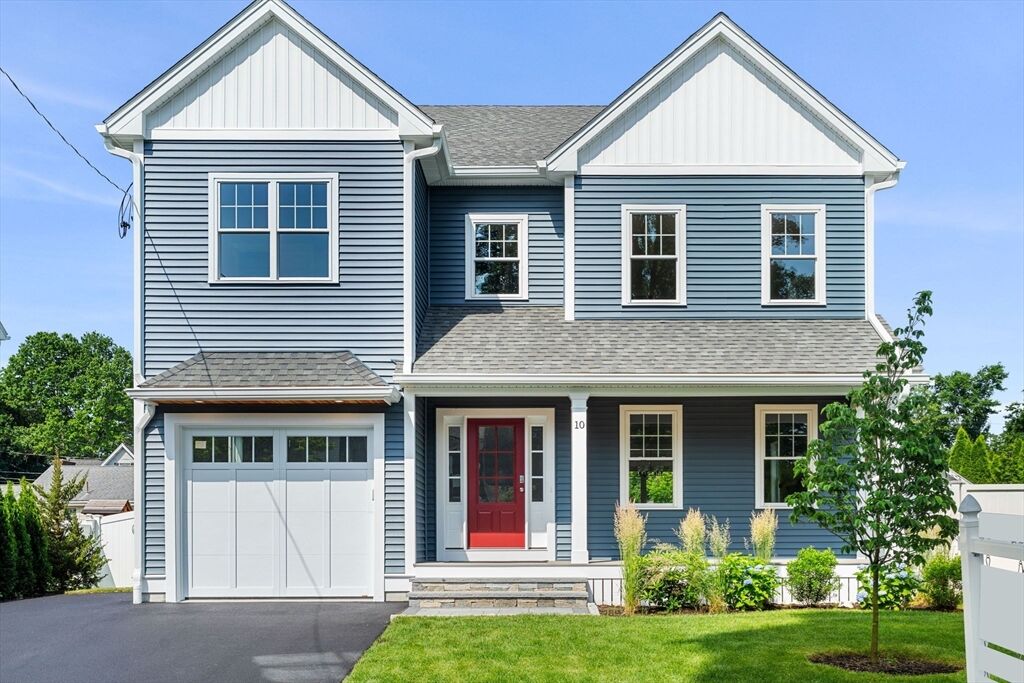 Property Photo:  10 Whittier Rd  MA 01760 