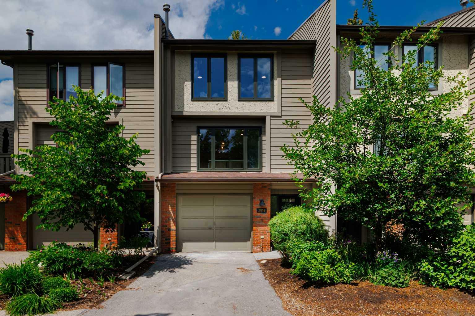 3818 Point McKay Road NW  Calgary AB T3B 5B8 photo