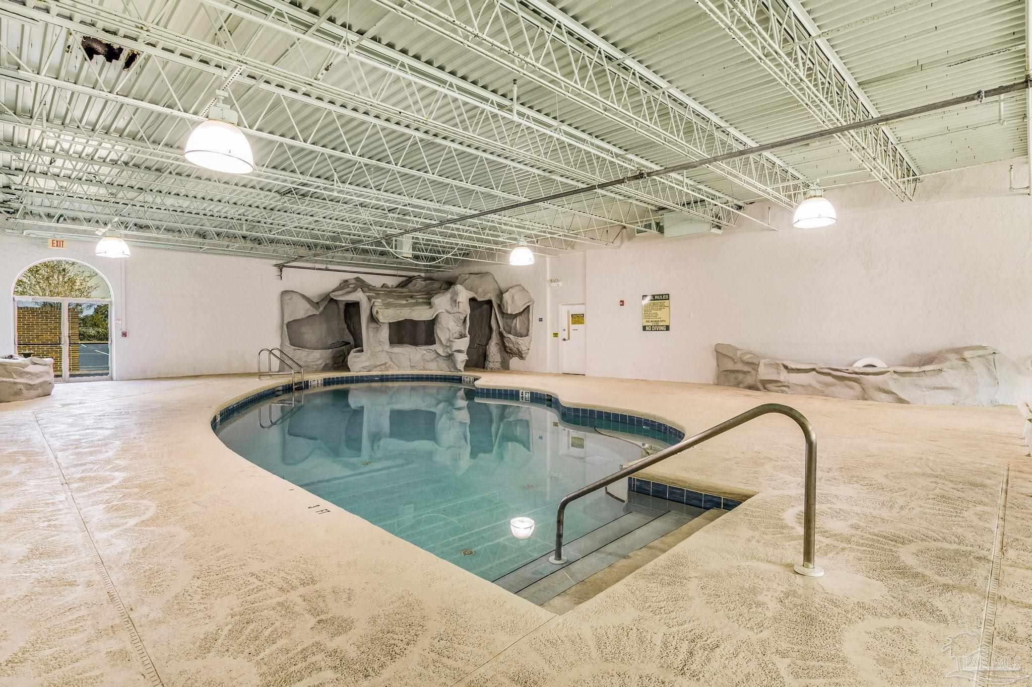Property Photo: 224 E Garden St 353 FL 32502