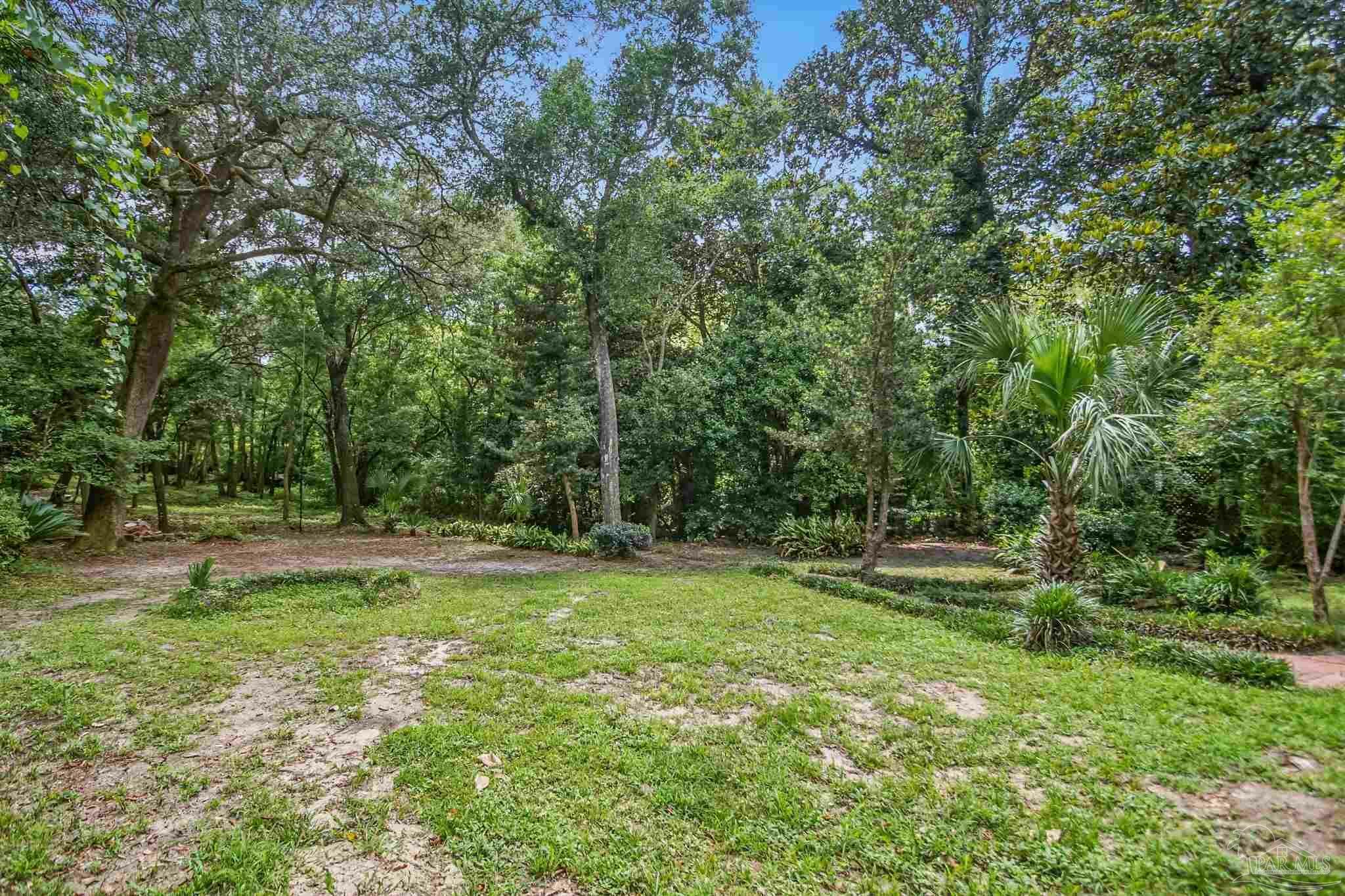 Property Photo: 0 Blk Ellison Dr FL 32503