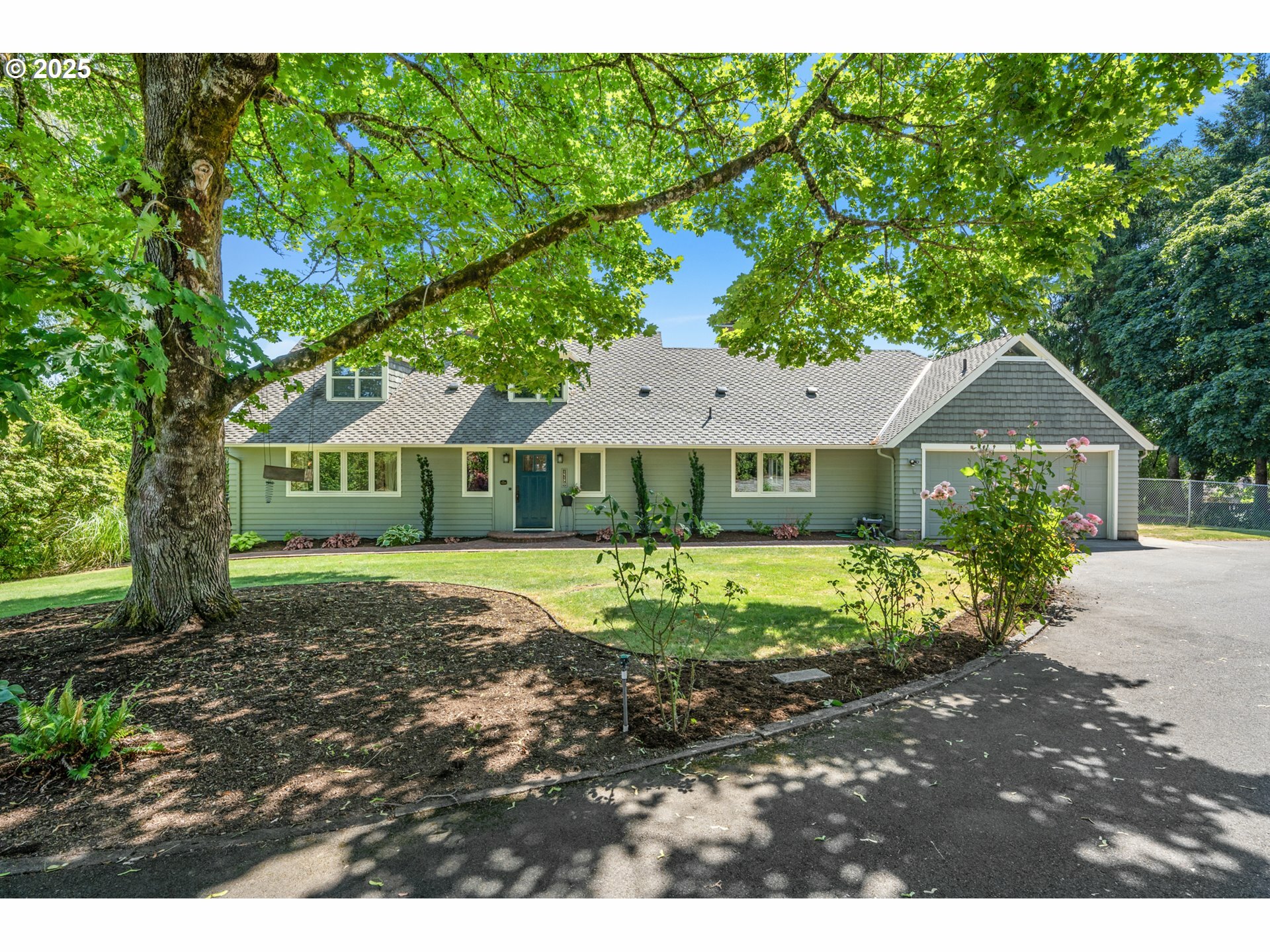 Property Photo: 14170 SW 119th Pl OR 97224