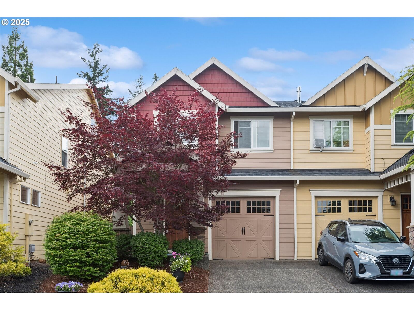 Property Photo:  19936 Capital Ct  OR 97045 