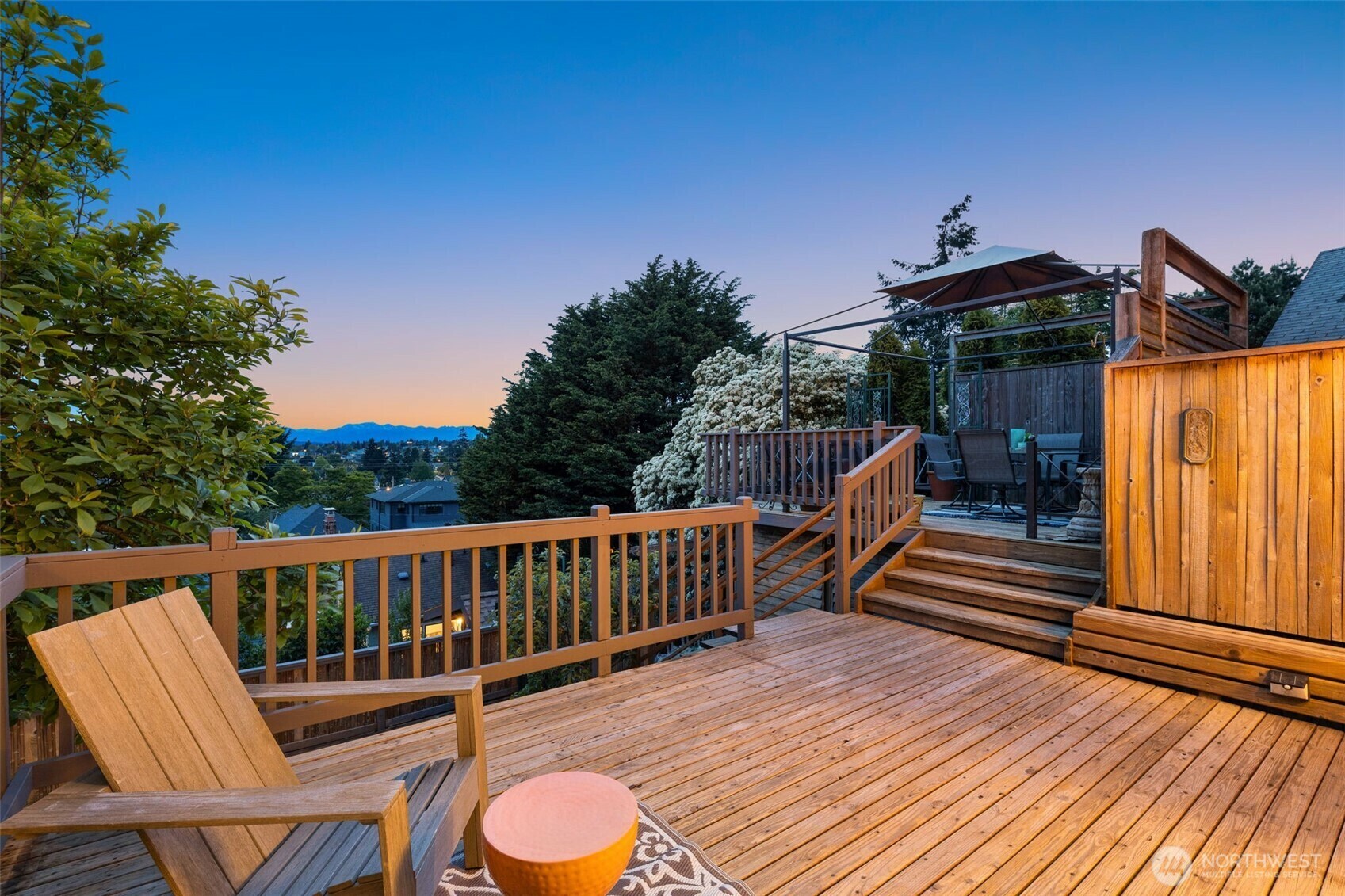 Property Photo: 5807 3rd Avenue NW WA 98107