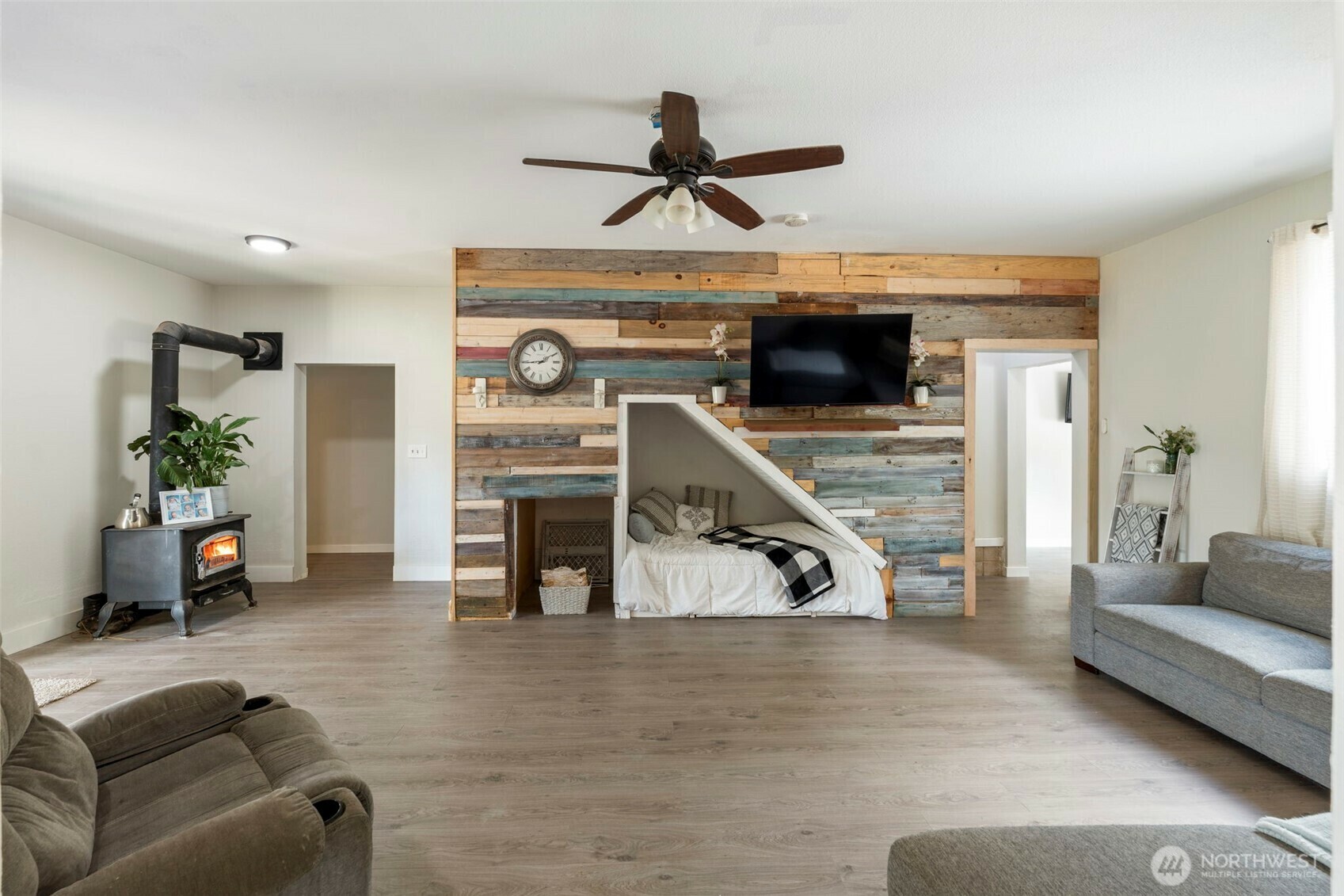 Property Photo: 253 Kruger Road B WA 98570