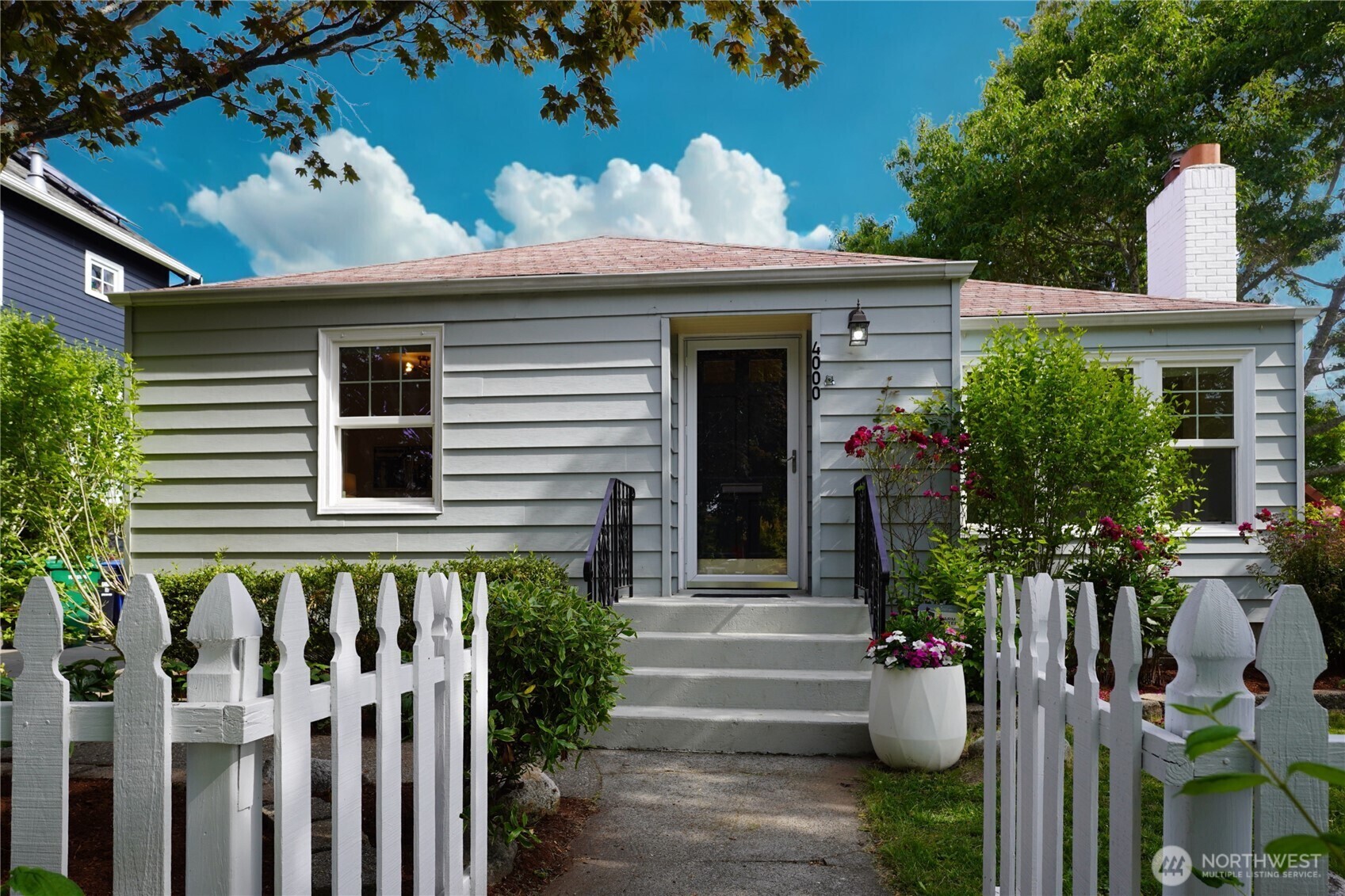 Property Photo: 4000 SW Hanford Street WA 98116