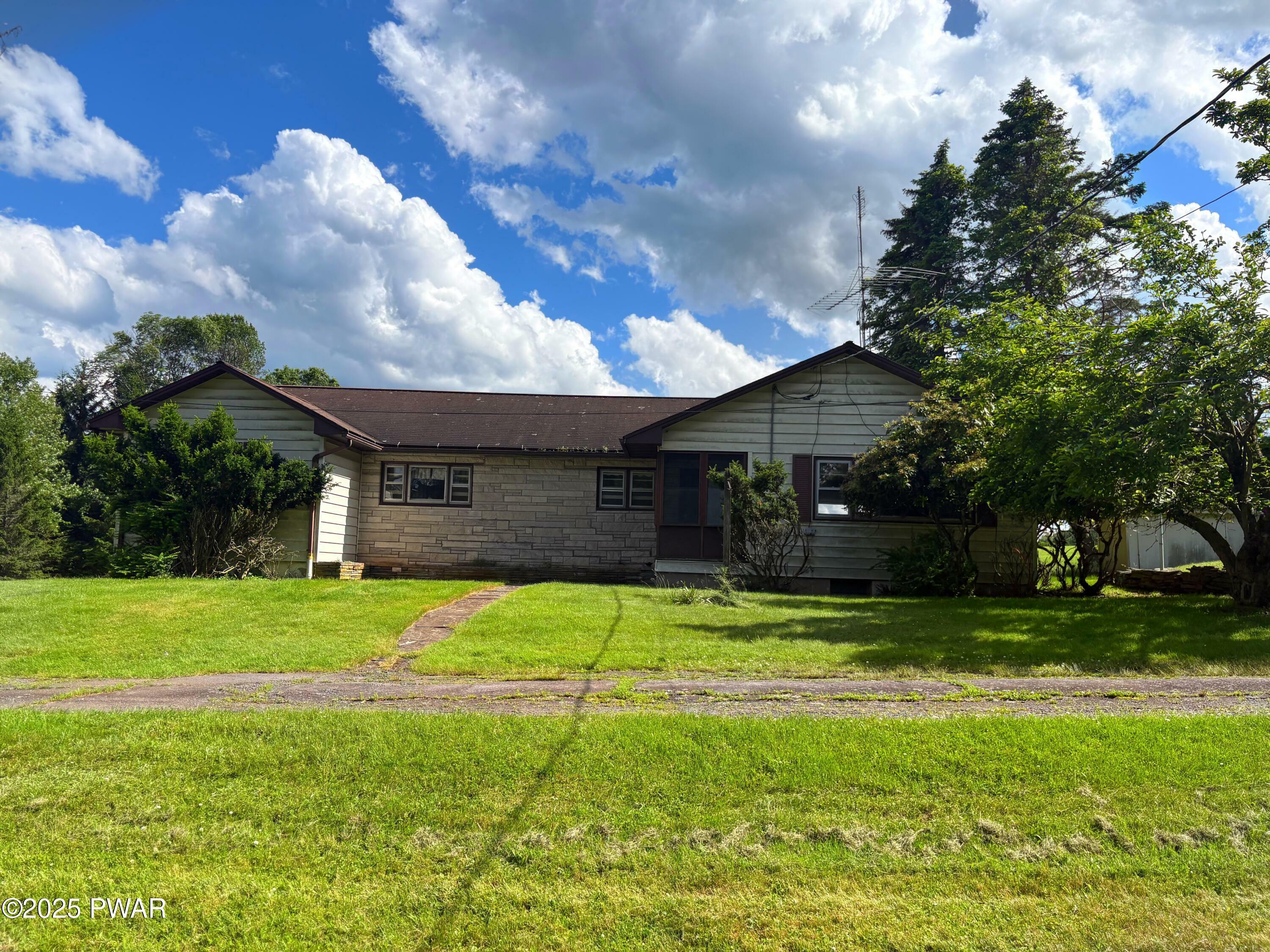 148 Eskra Road  Lake Ariel PA 18436 photo