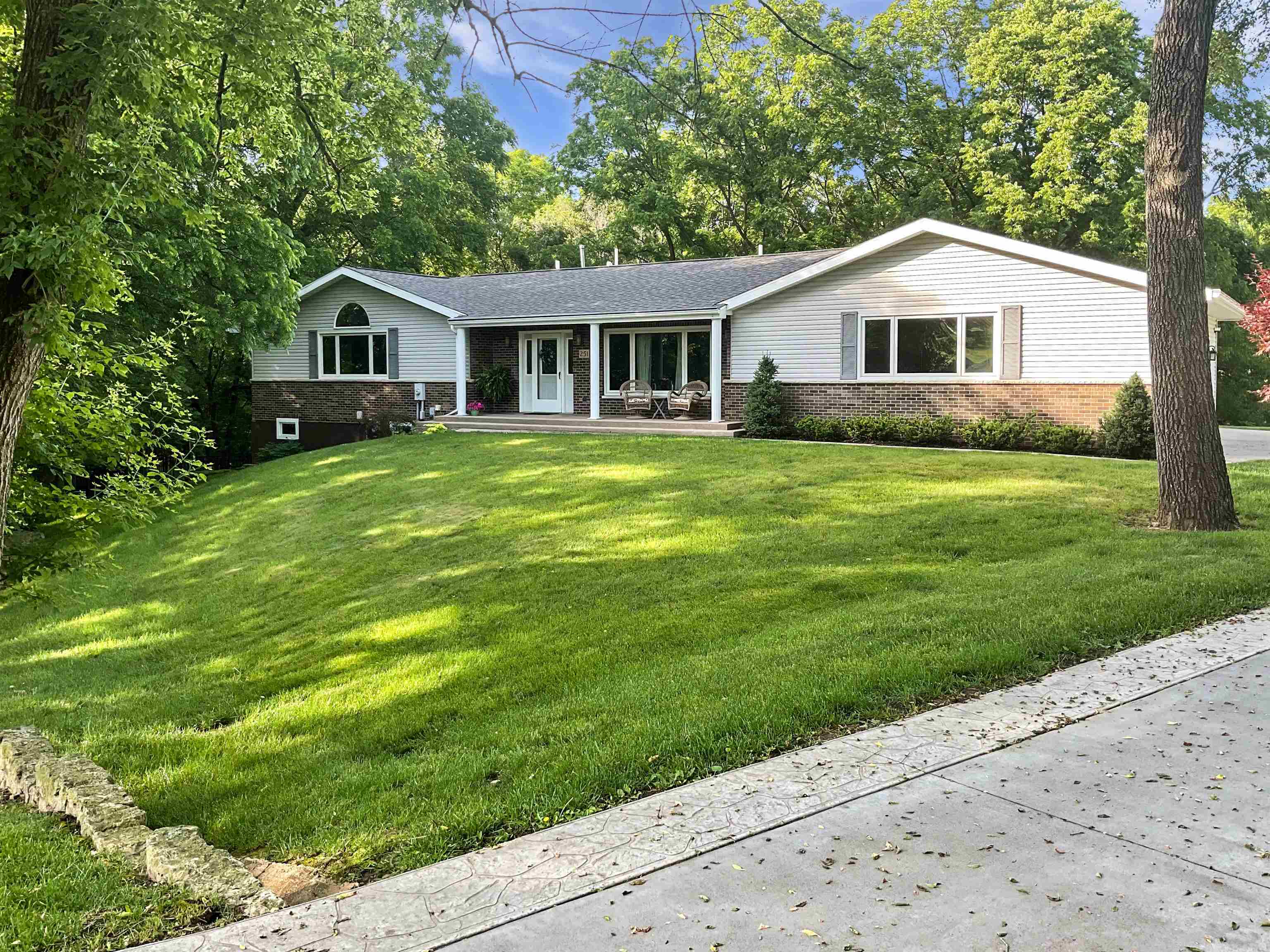 Property Photo: 251 Council Fire Circle IL 61036