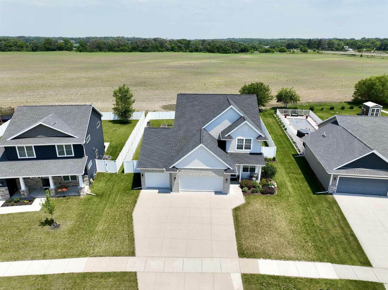 Property Photo: 5114 Fairmont Drive WI 53563