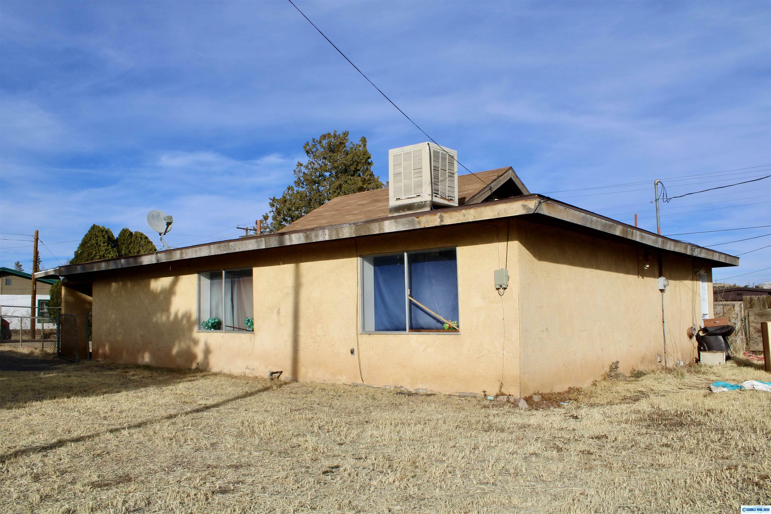 Property Photo: 601 Cactus Street NM 88026
