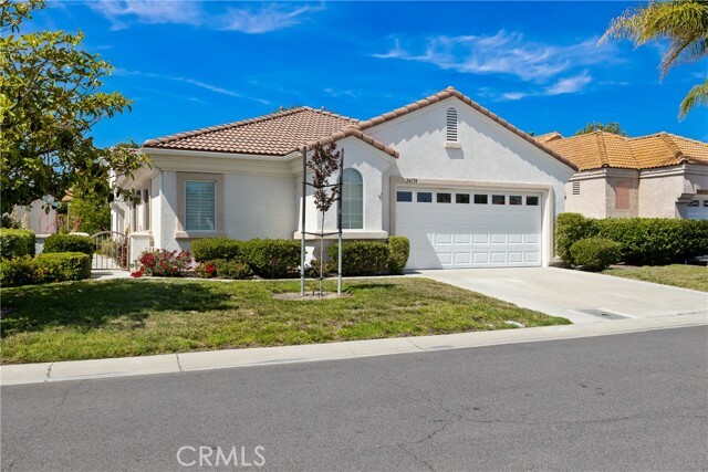Property Photo:  24174 Corte Cordoba  CA 92562 