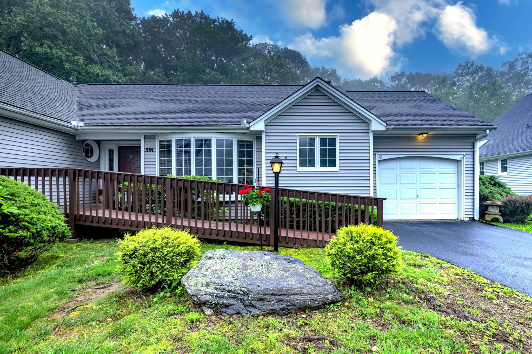 391 Woodridge 391  Shelton CT 06484 photo