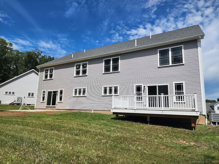 Property Photo:  22 Lombard Circle 22  CT 06473 