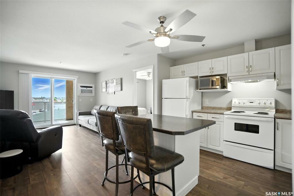 Property Photo: 215 Lowe Road 307 SK S7S 1N1