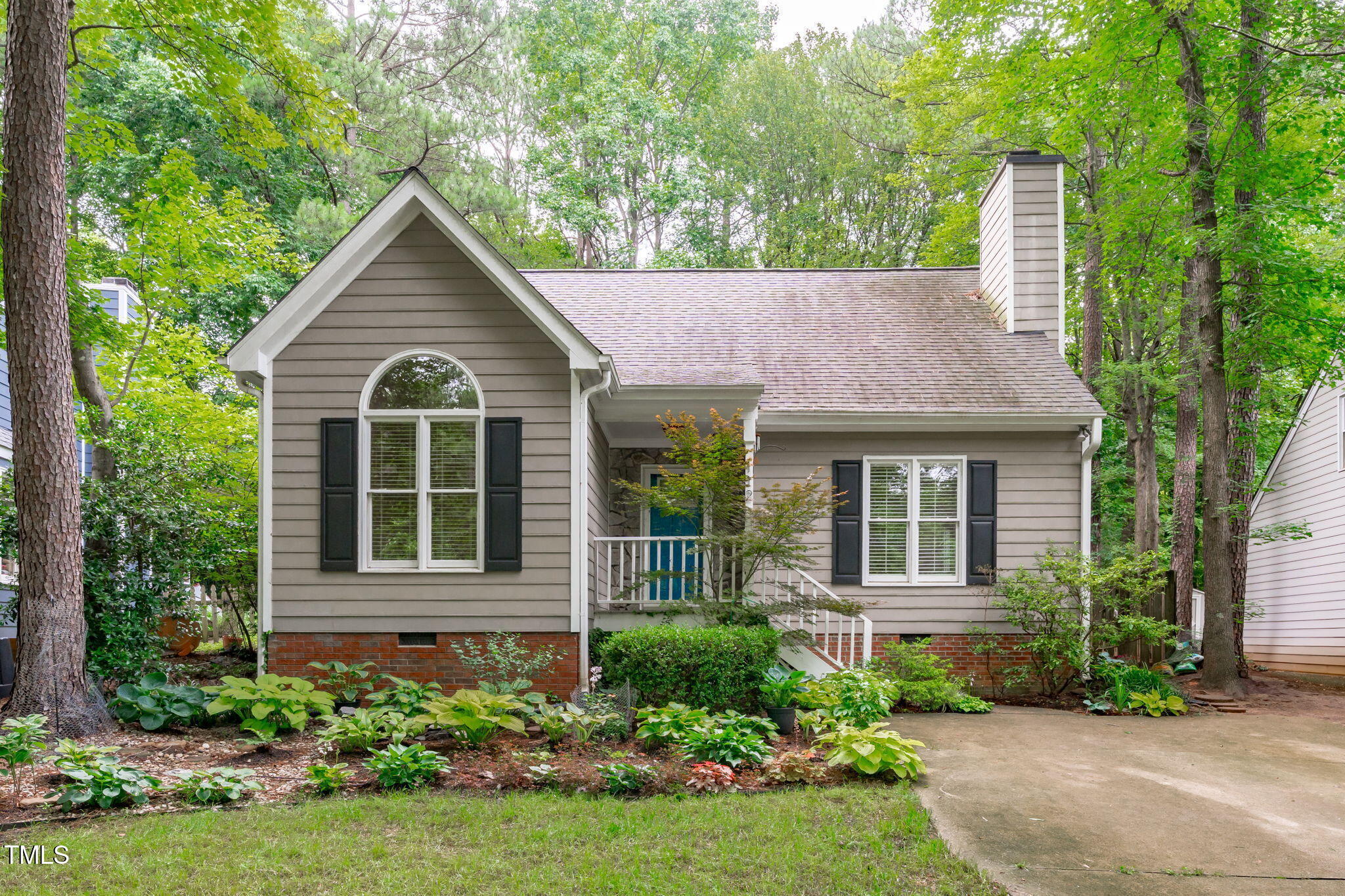 Property Photo: 112 Barcelona Court NC 27513