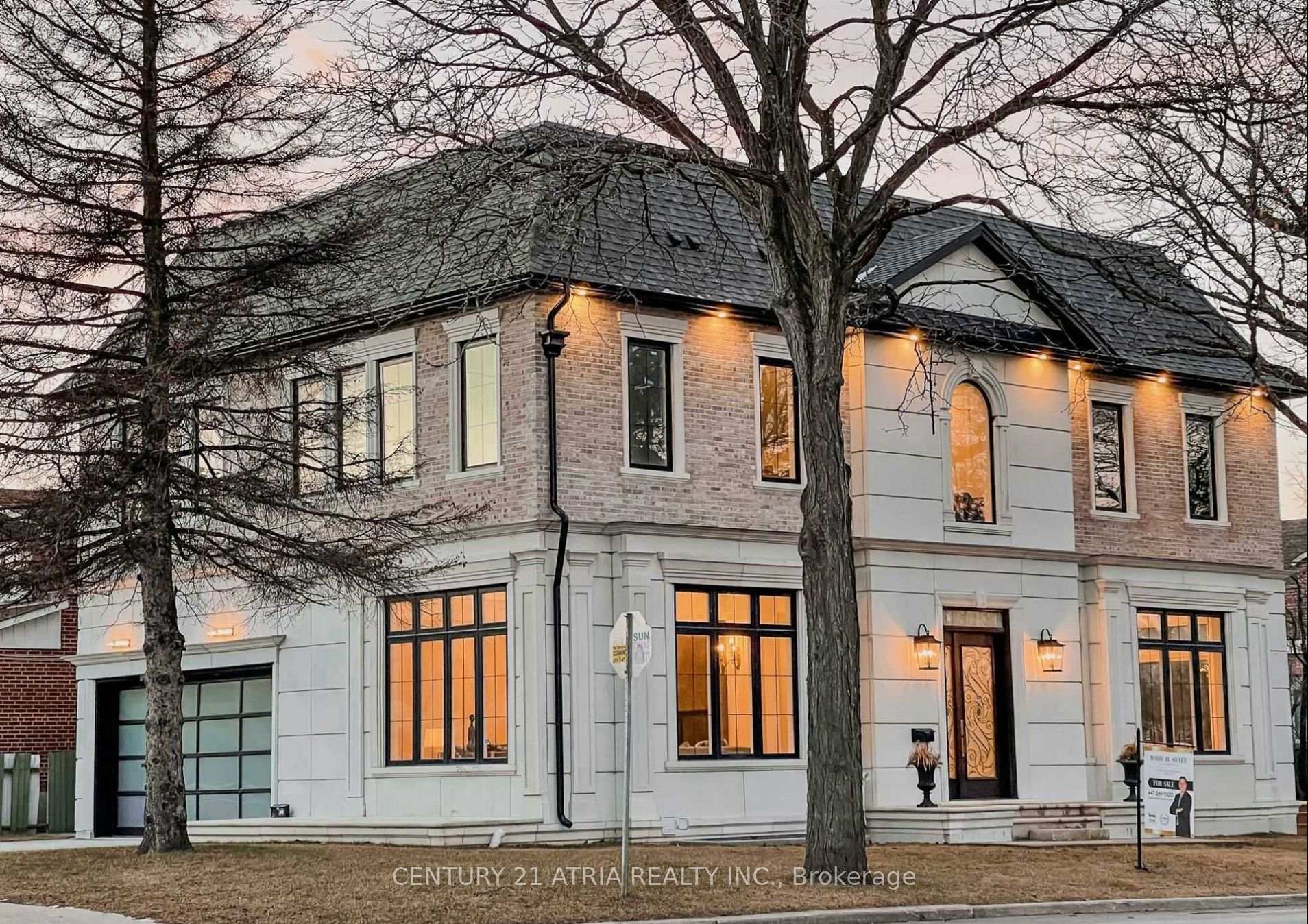 Property Photo: 386 Connaught Avenue ON M2R 2M2