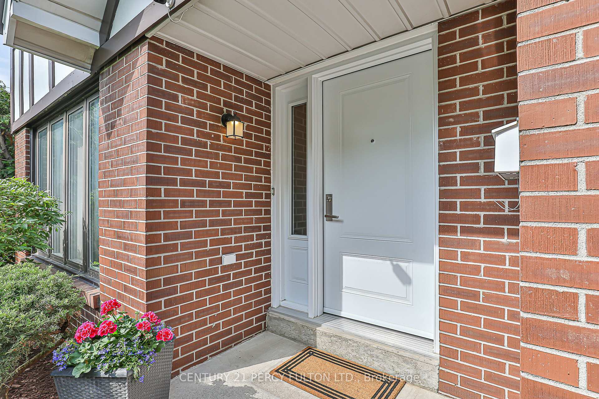 Property Photo: 47 O'Shea Crescent ON M2J 2N4