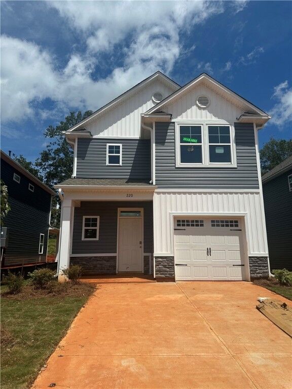 Property Photo:  220 Brown Circle  SC 29642 