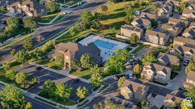 Property Photo: 1147 N Abbotsford Dr UT 84054