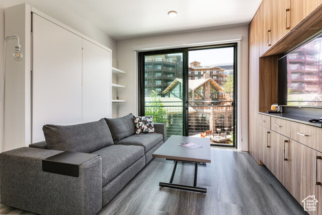 Property Photo: 2670 Canyon'S Resort Dr 214 UT 84098