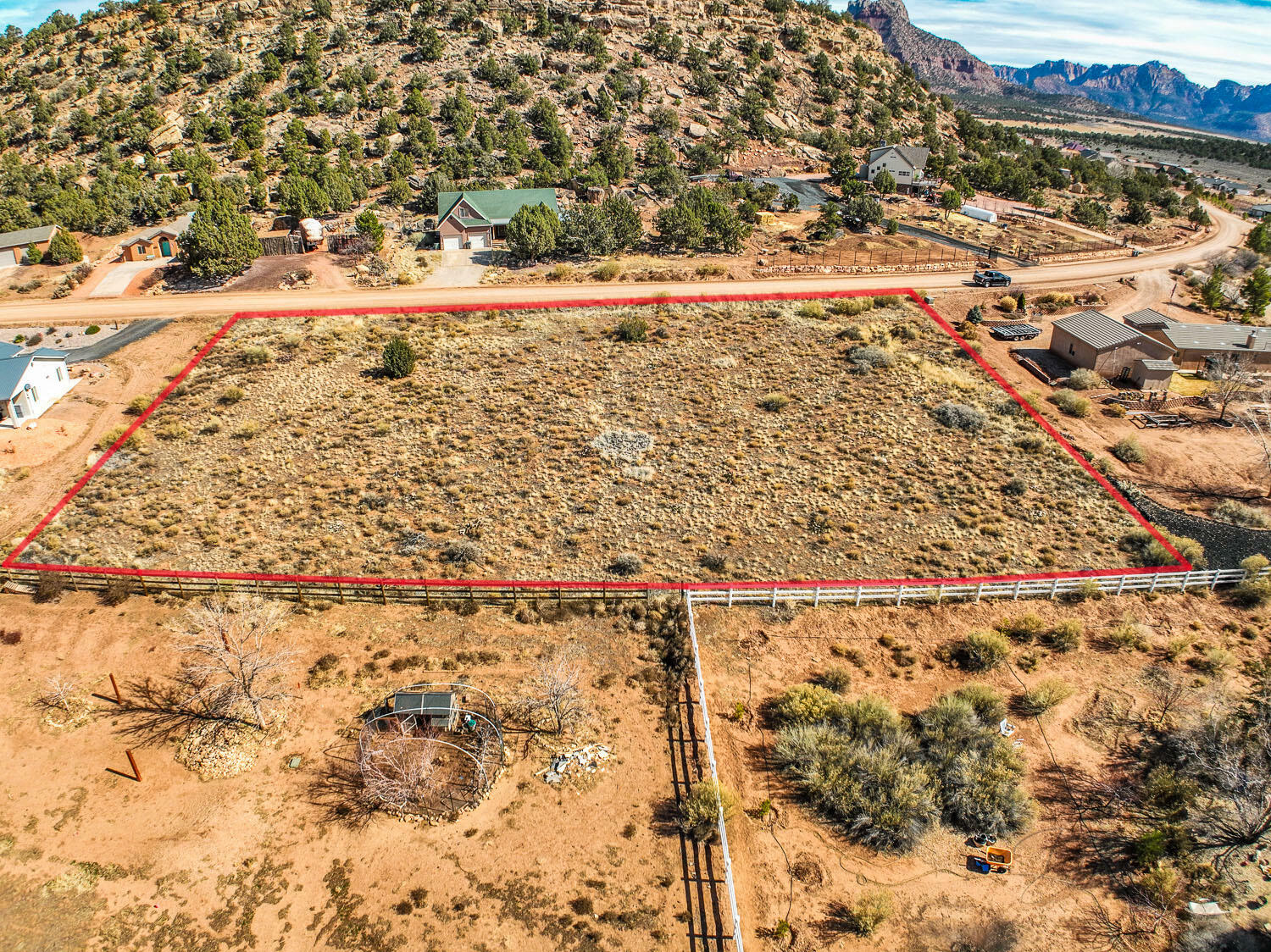 Property Photo: 2787 N Foothill Dr. UT 84737