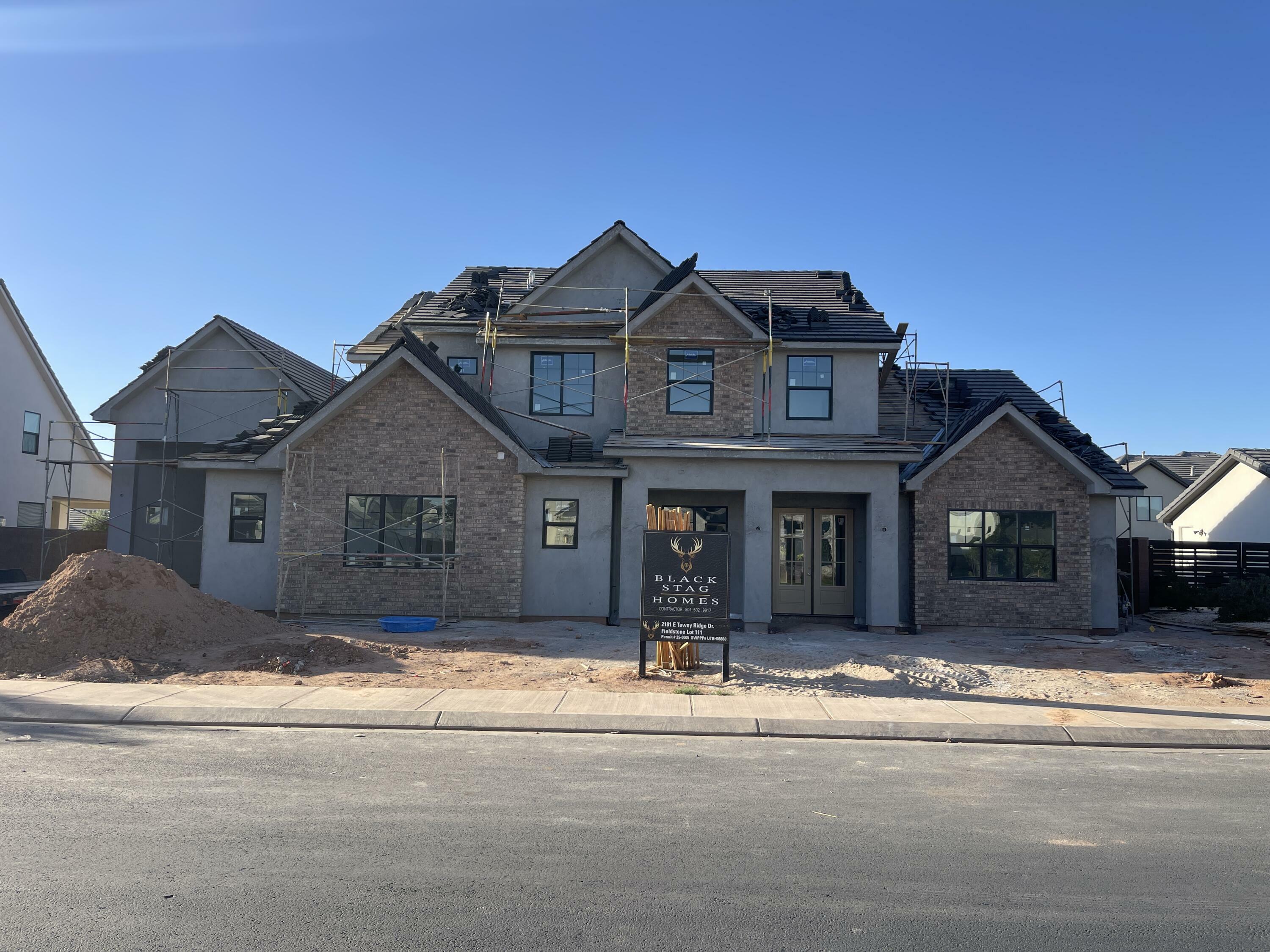 Property Photo: 2181 E Tawny Ridge Dr UT 84790