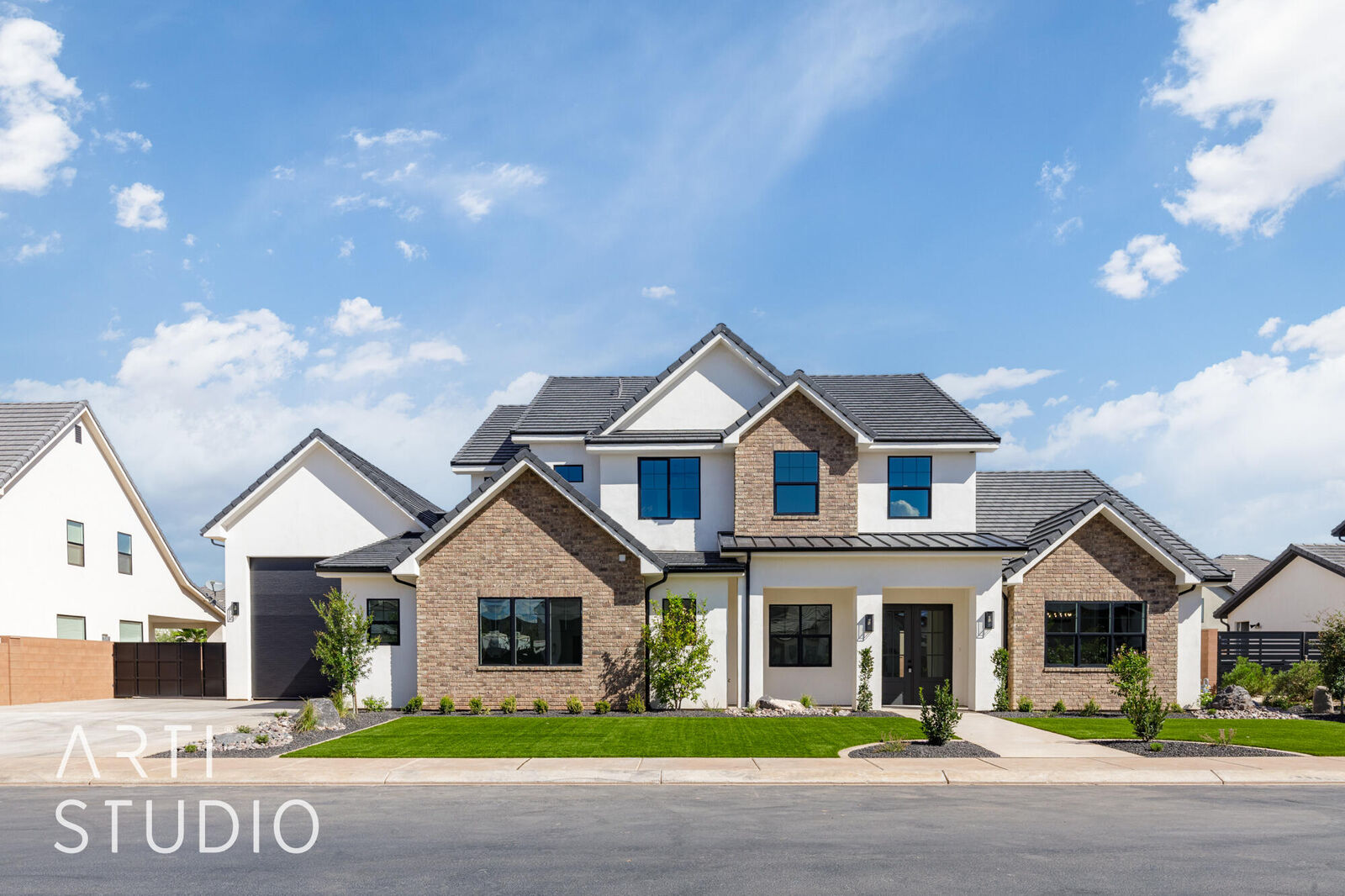 Property Photo:  2181 E Tawny Ridge Dr  UT 84790 