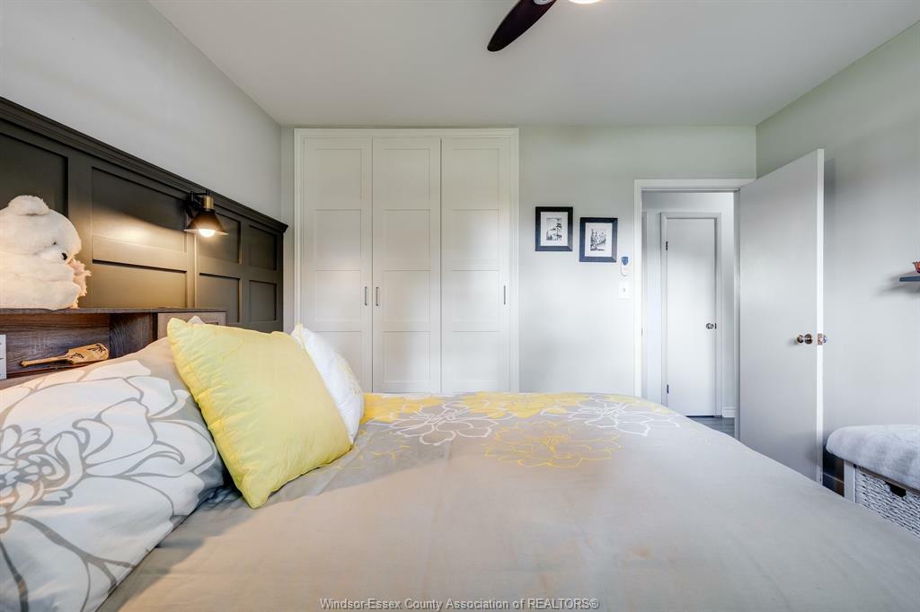 Property Photo: 27 Mersea Rd. 12 ON N8H 3V4