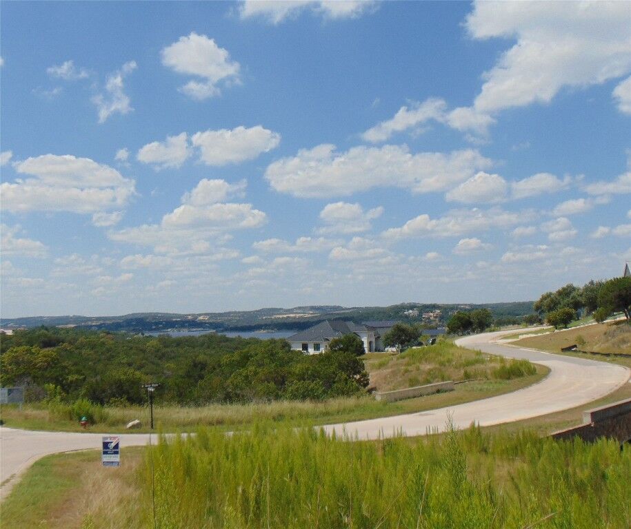 Property Photo: 18512 Sugar Maple Drive TX 78645