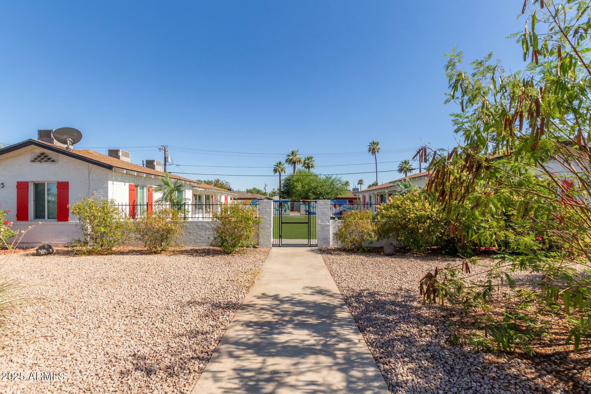 Property Photo:  1605 W Osborn Road  AZ 85015 