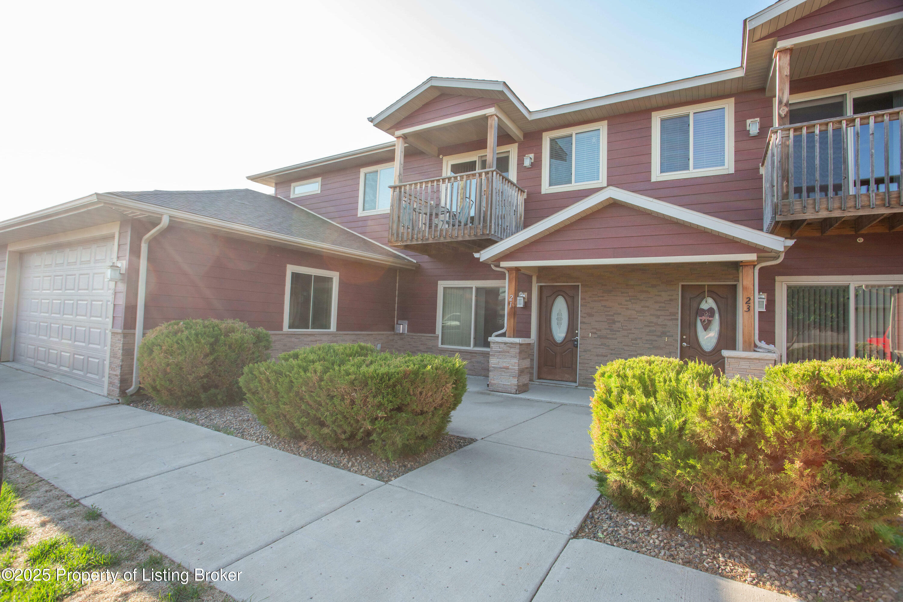Property Photo: 3512 33rd Avenue W Unit 21 ND 58801