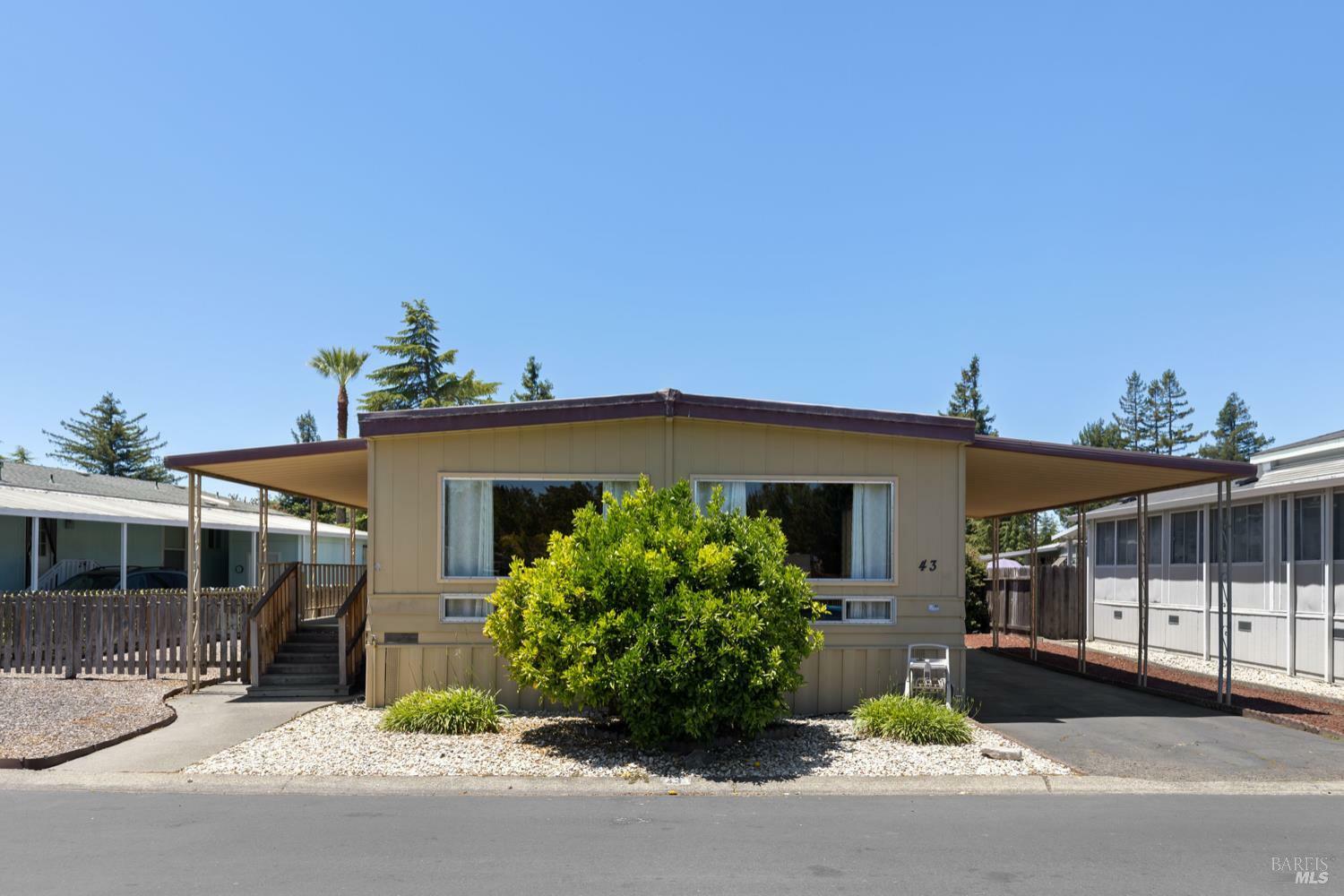 Property Photo: 43 E Napa Drive CA 94954