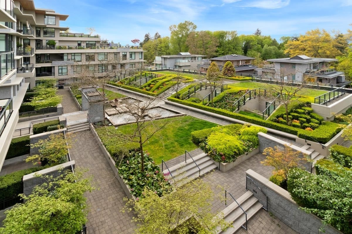 Property Photo: 5989 Iona Drive 406 BC V6T 2L7
