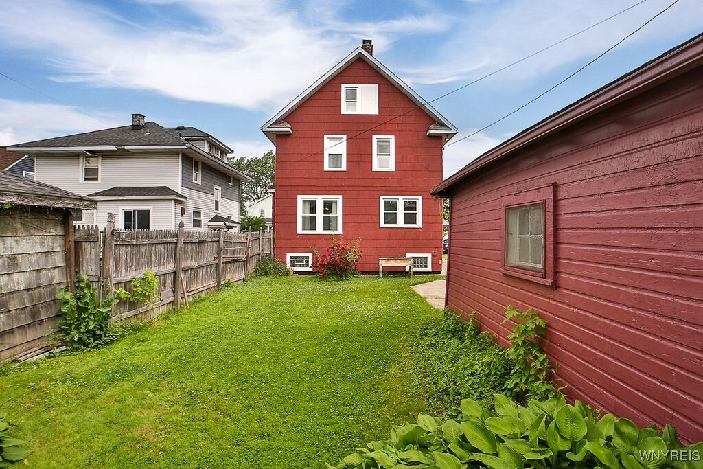 Property Photo: 28 Washington Avenue NY 14217