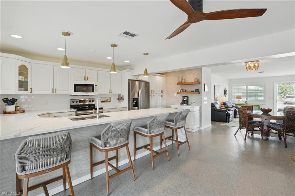 Property Photo: 2749 Bruce St FL 33993