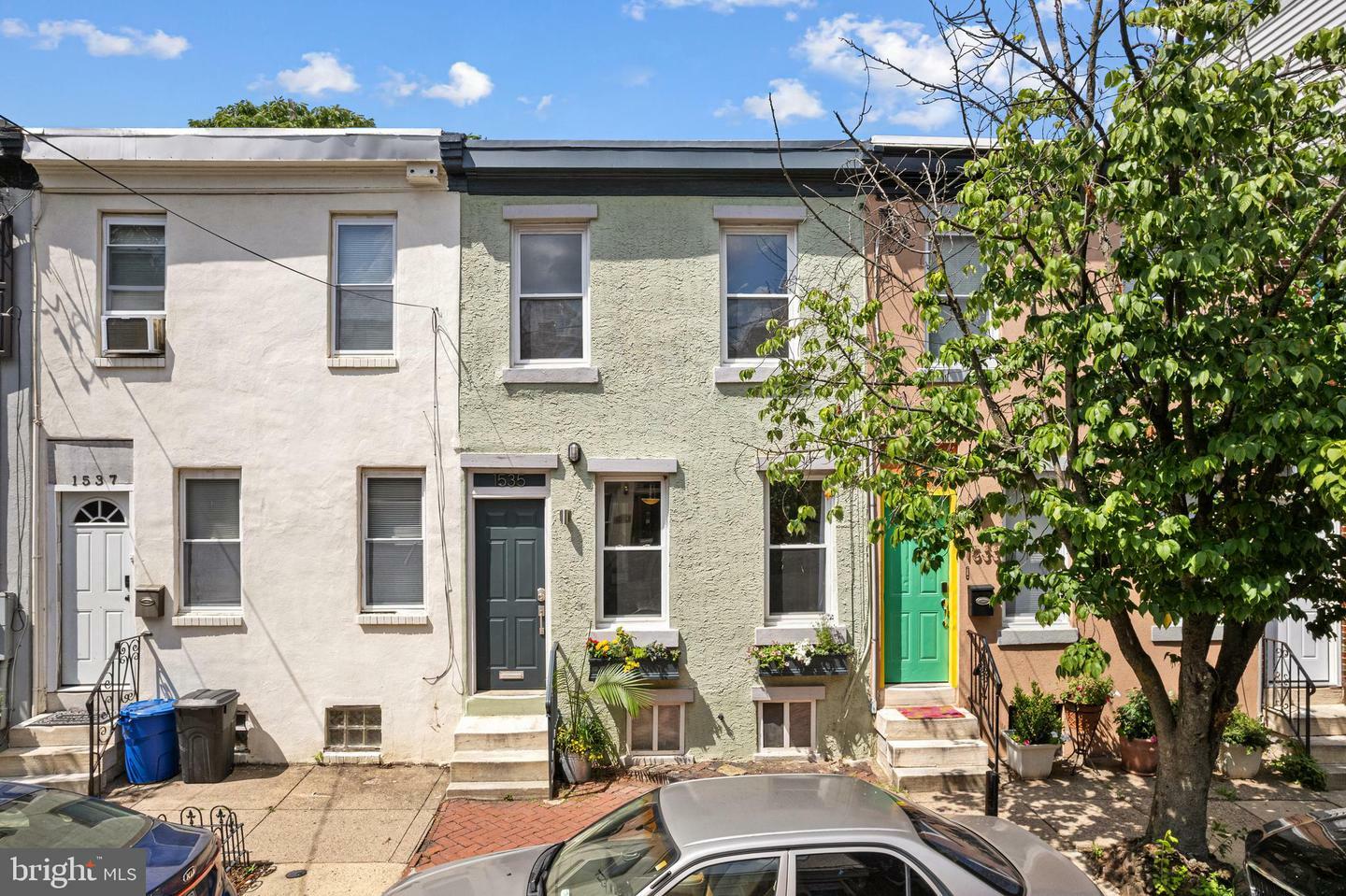 1535 Montrose Street  Philadelphia PA 19146 photo