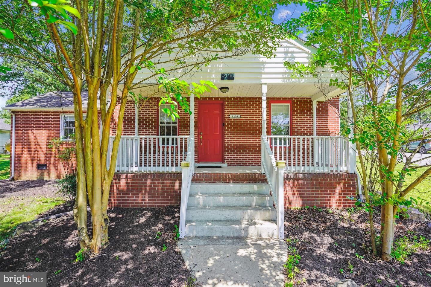 Property Photo:  3200 Lafayette Boulevard  VA 22408 