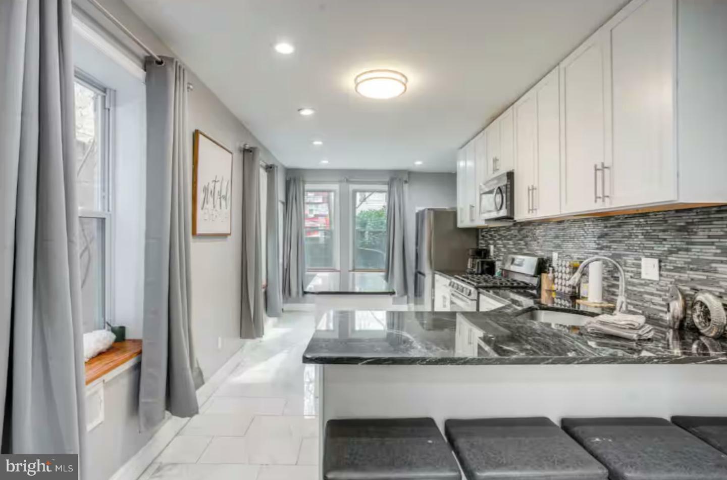 Property Photo:  2057 N Franklin Street  PA 19122 