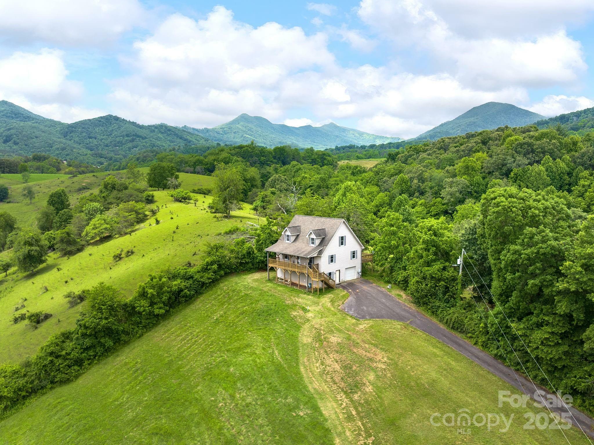 132 Rabbit Ham Road  Leicester NC 28748 photo
