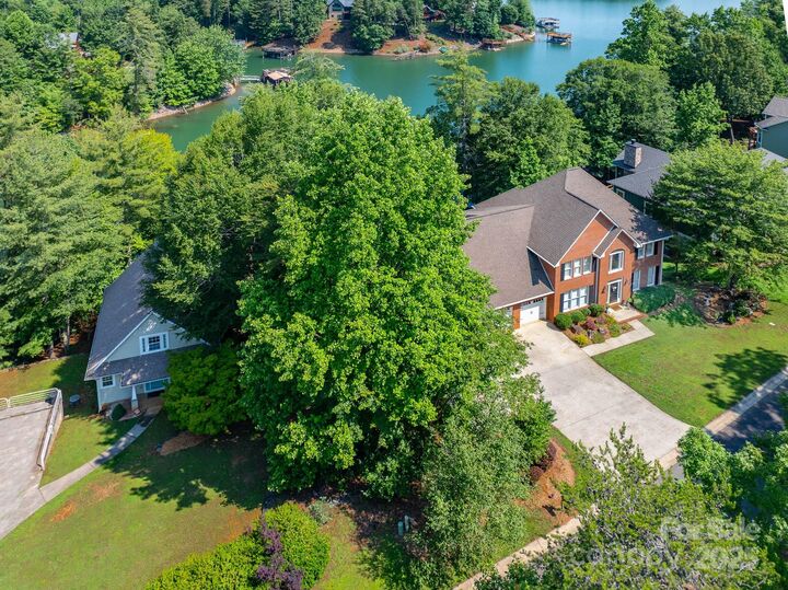 Property Photo: 357 Lentz Landing Lane NC 28761