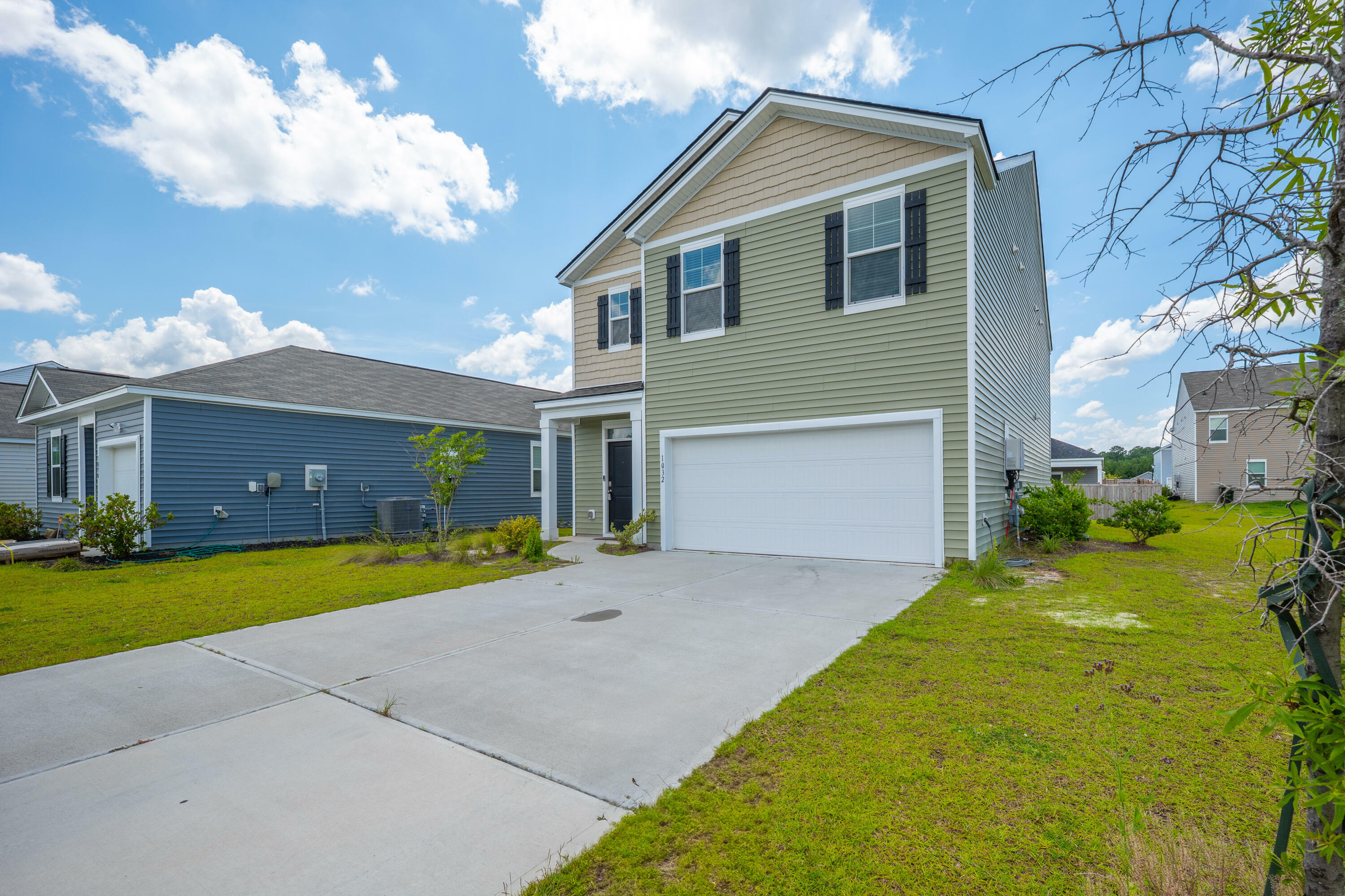 Property Photo: 1032 Peridote Way SC 29456